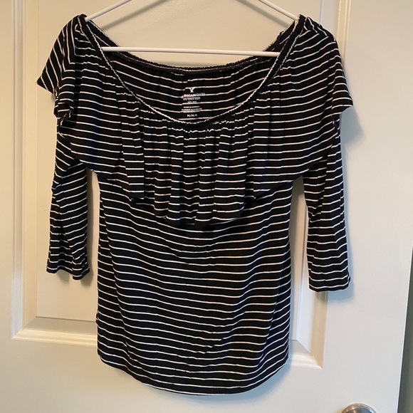 Off the shoulder American Eagle long sleeve shirt - Picture 1 of 3